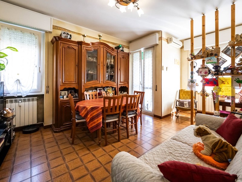 Trilocale in Vendita a Varese, 130'000€, 93 m²