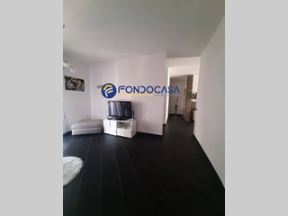 Trilocale in Affitto a Giugliano in Campania, 700€, 90 m²