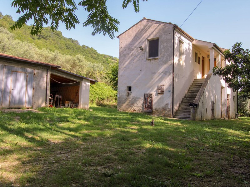 Casa Indipendente in Vendita a Castellalto, 98'000€, 180 m²