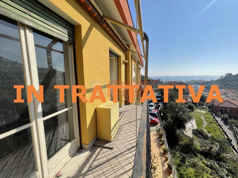 Quadrilocale in Vendita a Alassio, 268'000€, 97 m²