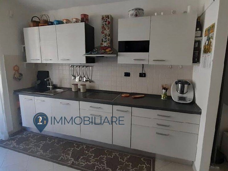 Appartamento in Vendita a La Spezia, 235'000€, 147 m²