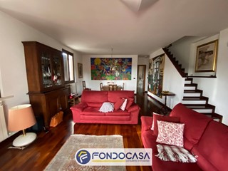 Appartamento in Vendita a Ascoli Piceno, 290'000€, 150 m²