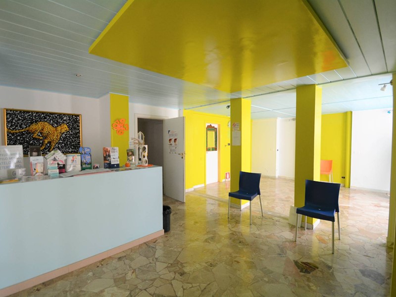 Laboratorio in Affitto a Matera, 1'000€, 218 m²