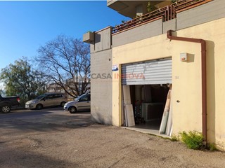 Box in Affitto a Matera, 1'000€, 330 m²