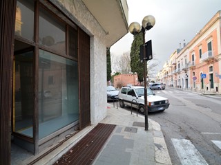 Immobile commerciale in Vendita a Matera, 110'000€, 32 m²