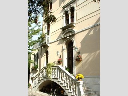 Villa in Vendita a Treviso, 600 m²