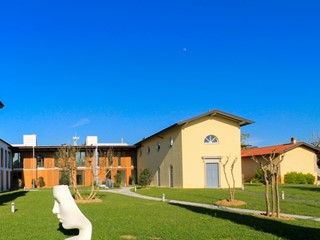 Casa Indipendente in Vendita a Bergamo, 1'300'000€, 500 m²