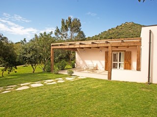 Villetta a schiera in Vendita a Pula, 440'000&euro;, 180 m²