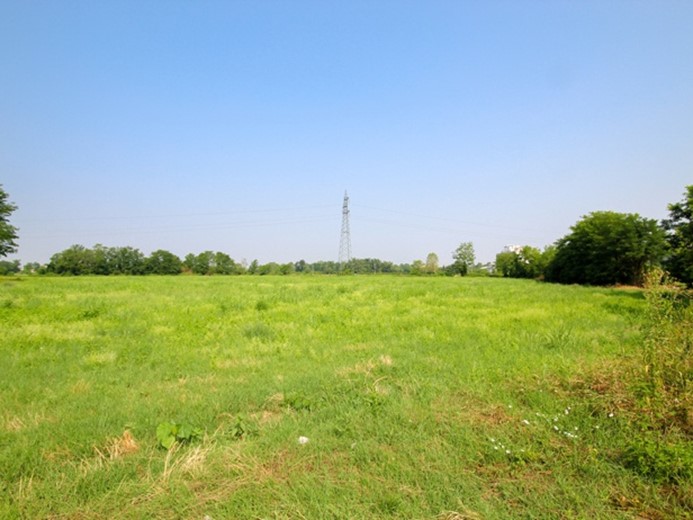 Terreno industriale in Vendita a Ciserano, 2'300'000€, 23000 m²