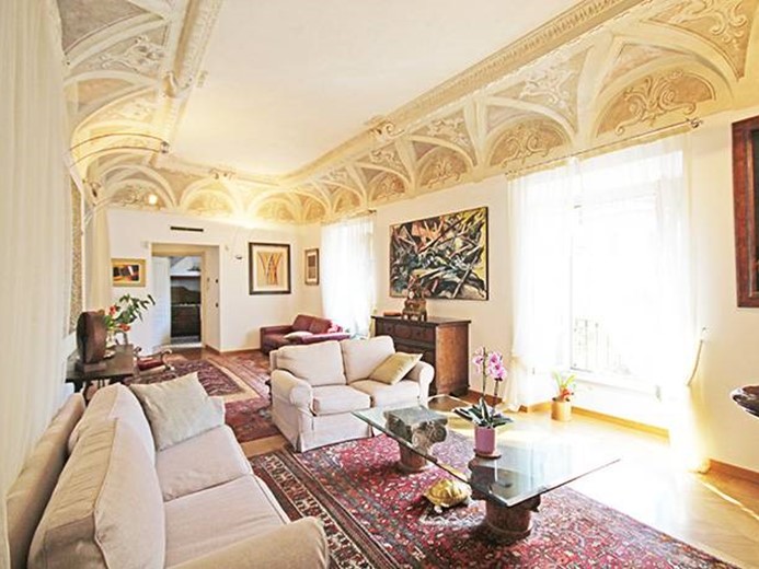 Quadrilocale in Vendita a Bergamo, 747'000€, 192 m²