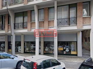 Negozio in Vendita a Treviso, 215'000€, 80 m²