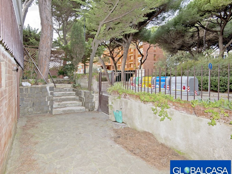 Casa Indipendente in Affitto a Grosseto, 1'500€, 80 m²