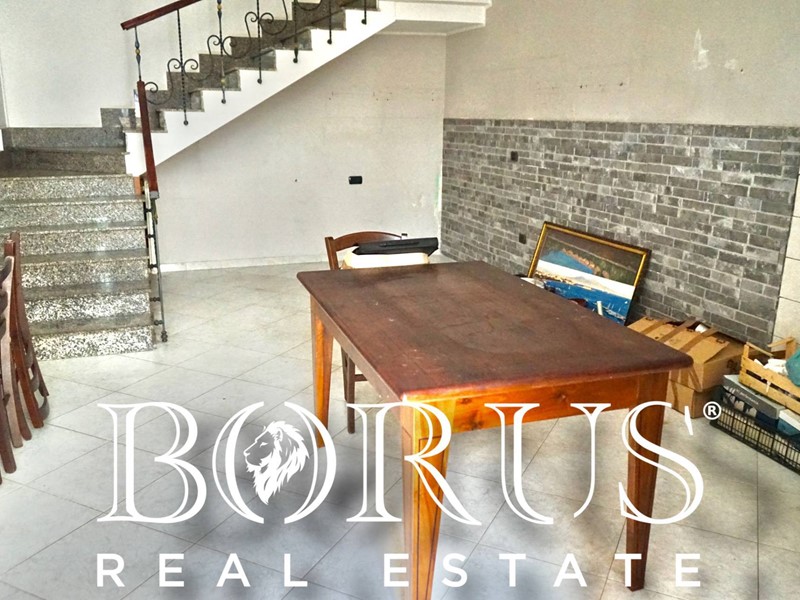 Casa Indipendente in Vendita a Trentola Ducenta, 105'000€, 110 m²