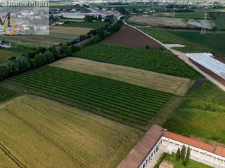 Terreno agricolo in Vendita a San Bonifacio, 480'000€, 30659 m²