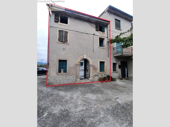 Rustico in Vendita a Soave, 45'000€, 73 m²