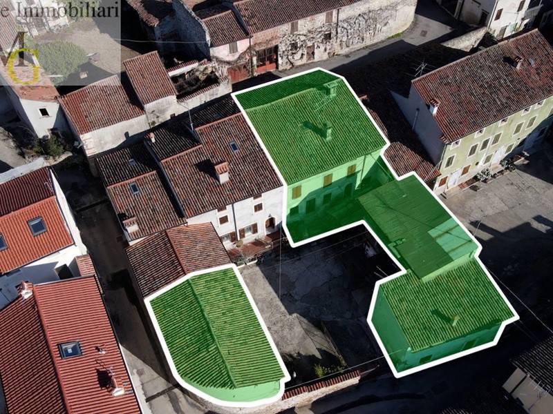 Rustico in Vendita a Soave, 400'000€, 454 m²