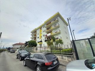 Appartamento in Vendita a Eboli, 120'000€, 105 m²