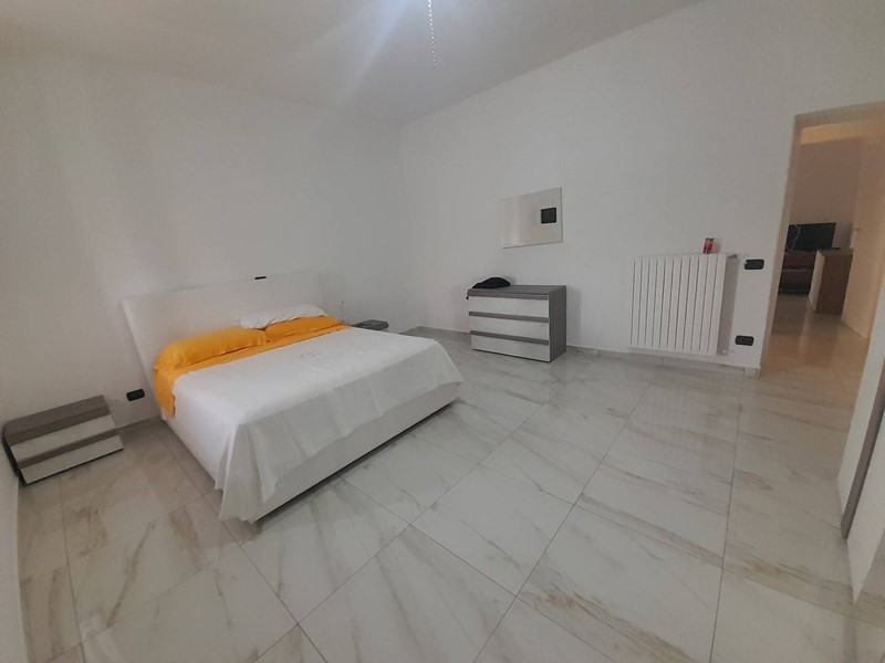 Villa in Vendita a Eboli, 370'000€, 360 m²