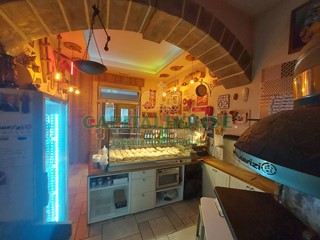 Attività commerciale in Vendita a Mercato San Severino, 35'000&euro;, 32 m²