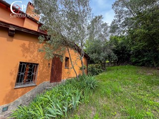 Villa in Vendita a Impruneta, 775'000€, 260 m²