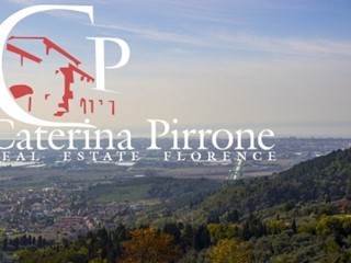 Villa in Vendita a Massarosa, 2'400'000€, 600 m²