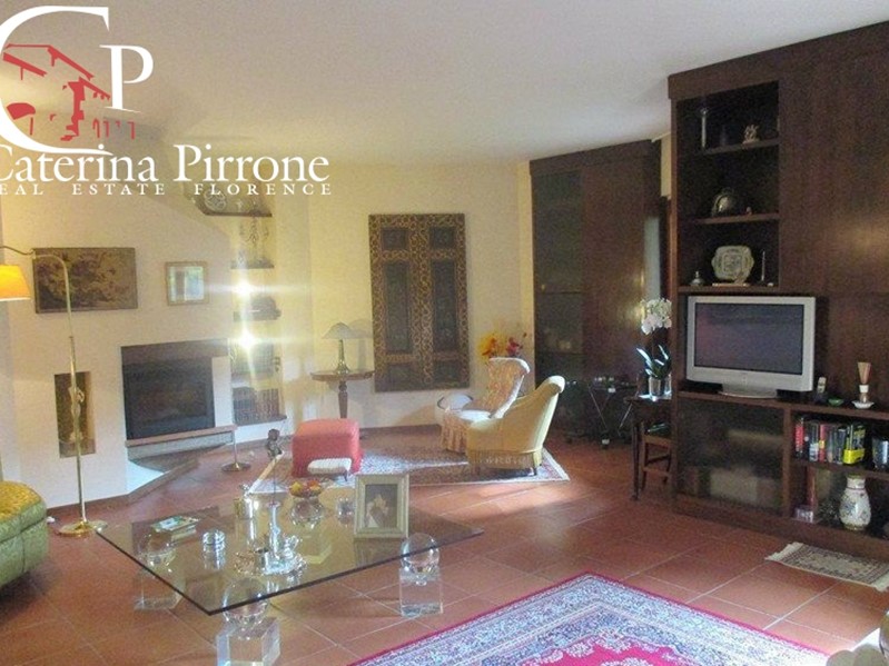 Villa in Vendita a Bagno a Ripoli, 1'350'000€, 300 m²