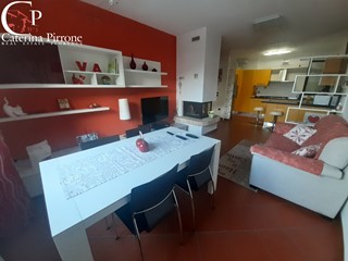 Quadrilocale in Vendita a Rufina, 200'000€, 110 m²