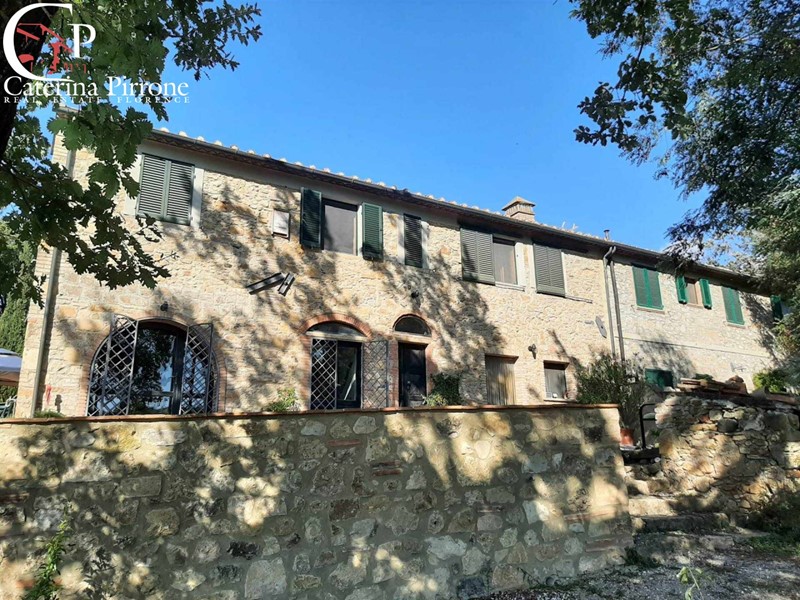 Rustico in Vendita a Montescudaio, 660'000€, 373 m²