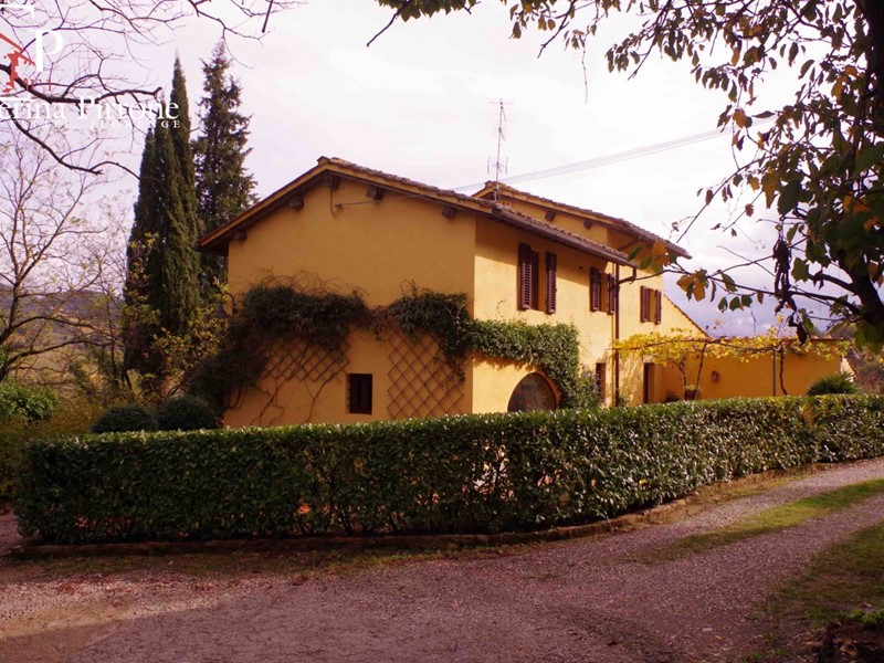 Rustico in Vendita a Bagno a Ripoli, 440'000€, 116 m²