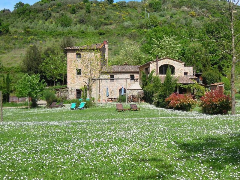 Rustico in Vendita a Montaione, 1'300'000€, 450 m²