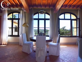 Bilocale in Affitto a Firenze, 1'600€, 55 m²