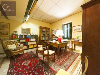 Ufficio in Vendita a Bagno a Ripoli, 398'000€, 250 m²