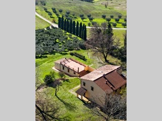 Villa in Vendita a Scarperia e San Piero, 1'300'000€, 490 m²