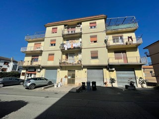 Immobile commerciale in Affitto a Colleferro, 300€, 55 m²