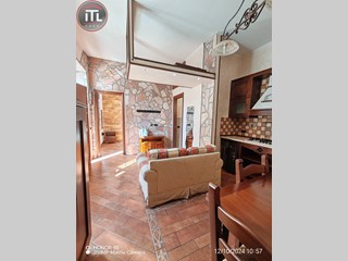 Bilocale in Vendita a Roma, 110'000&euro;, 40 m²
