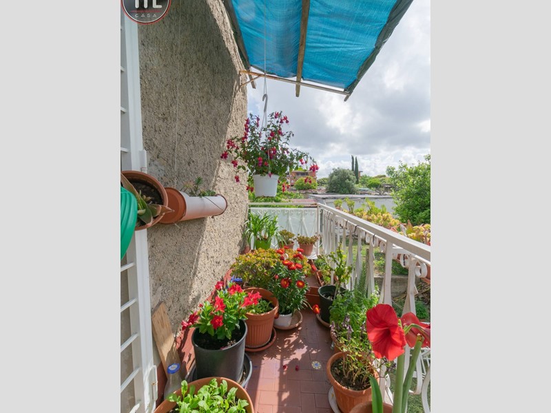 Trilocale in Vendita a Roma, 165'000&euro;, 107 m²