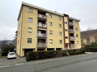 Quadrilocale in Vendita a Millesimo, 110'000€, 88 m²