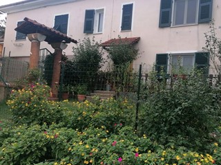 Villetta a schiera in Vendita a Dego, 73'000€, 150 m²