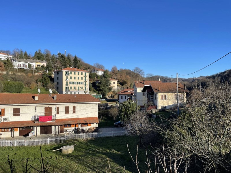 Trilocale in Vendita a Carcare, 65'000€, 86 m²