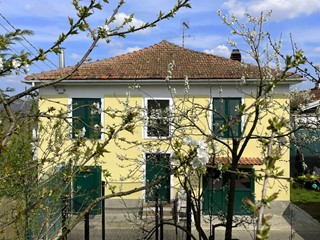 Casa Indipendente in Vendita a Piana Crixia, 110'000€, 93 m²