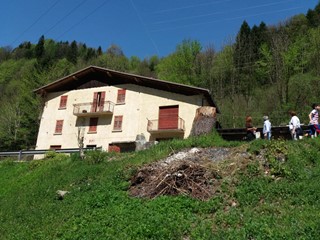 Appartamento in Vendita a Moio de' Calvi, 79'000€, 515 m²