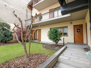 Quadrilocale in Vendita a Ponte San Pietro, 209'000€, 170 m²