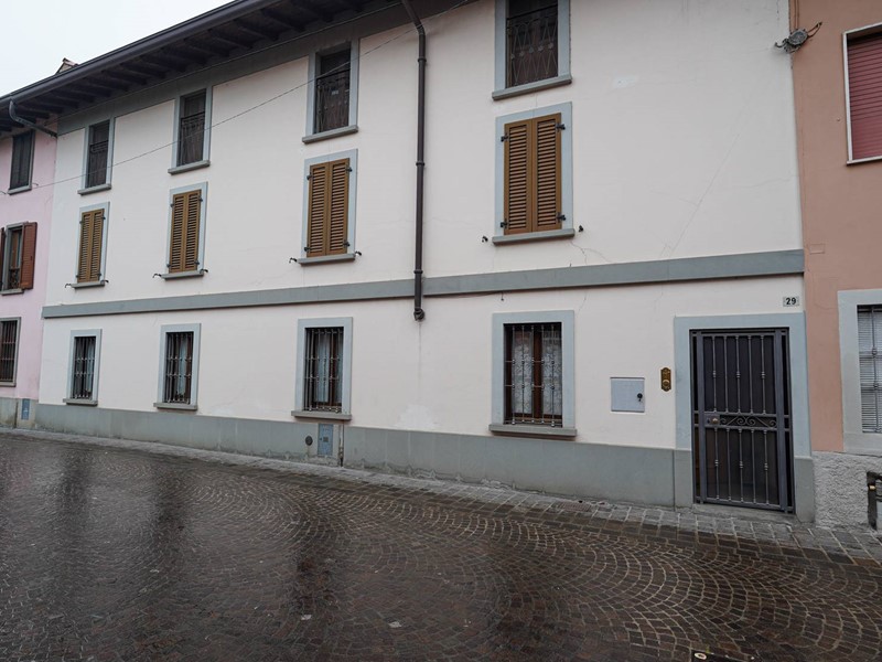 Casa Indipendente in Vendita a Spirano, 160'000€, 294 m²