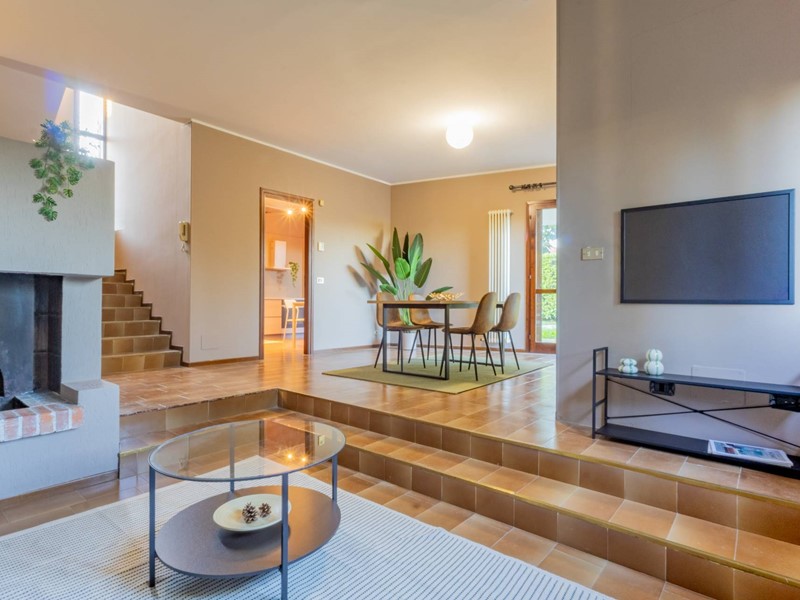 Villa in Vendita a Gorle, 498'000&euro;, 593 m²