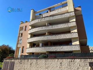 Trilocale in Vendita a Pomezia, 179'000€, 80 m²