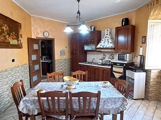 Trilocale in Vendita a Qualiano, 145'000€, 105 m²