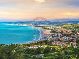 Trilocale in Vendita a Vasto, 200'000€, 75 m²