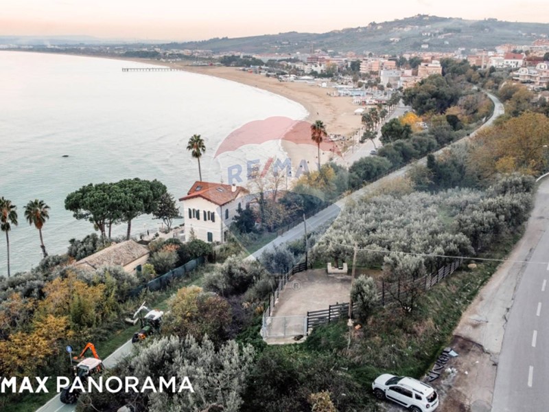 Terreno agricolo in Vendita a Vasto, 130'000&euro;, 1600 m²