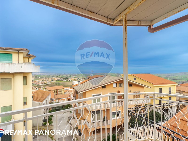 Villa in Vendita a Montenero di Bisaccia, 98'000€, 208 m²