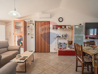 Trilocale in Vendita a Cupello, 85'000€, 78 m²